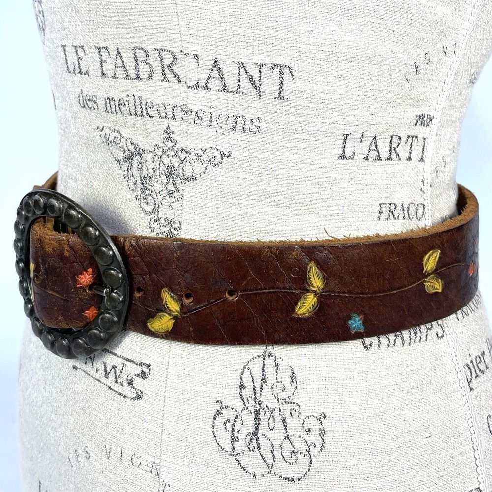 Vintage Brown Leather Belt 32 Western Boho Painted Floral Round Studded Buckle - Picture 4 of 9